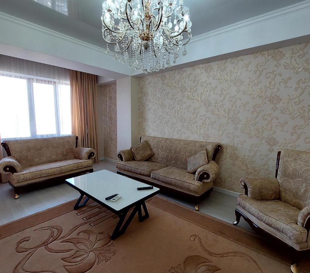Elite Apartment In Street Mederova 50 Bishkek Exterior foto